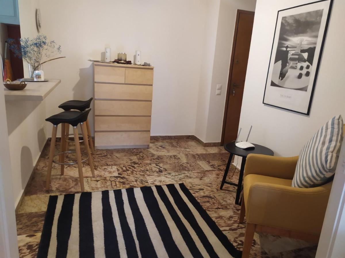 Apartment Maria's Cozy In Palaio Faliro Athens