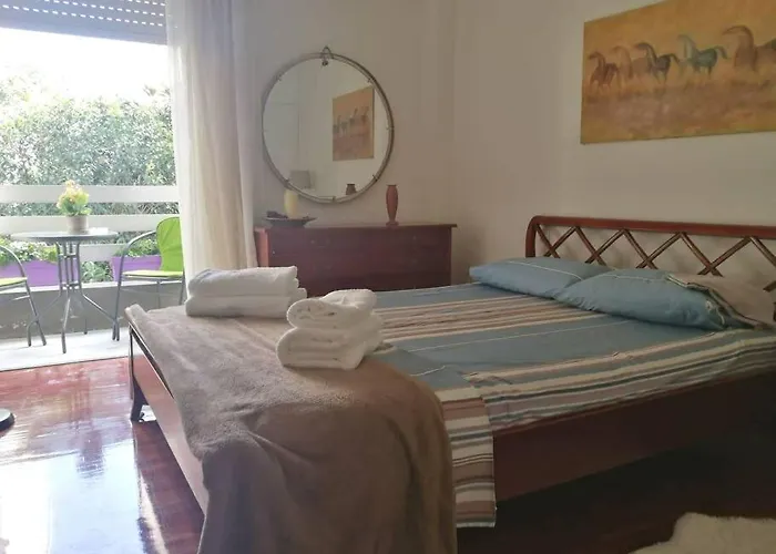 Maria\'S Cozy Apartment In Palaio Faliro